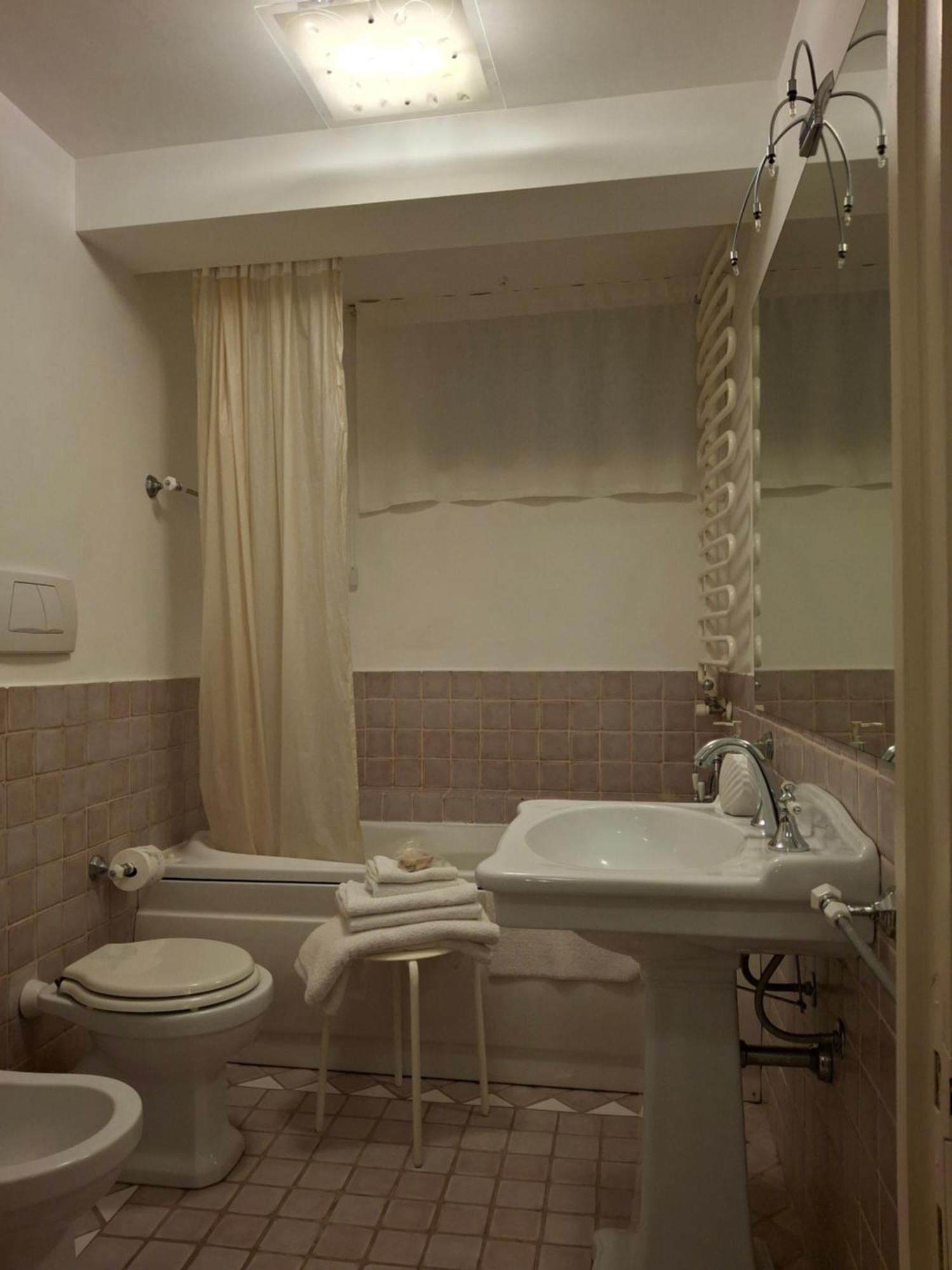 B&B Il Tiglio Porto Sant'Elpidio Phòng bức ảnh